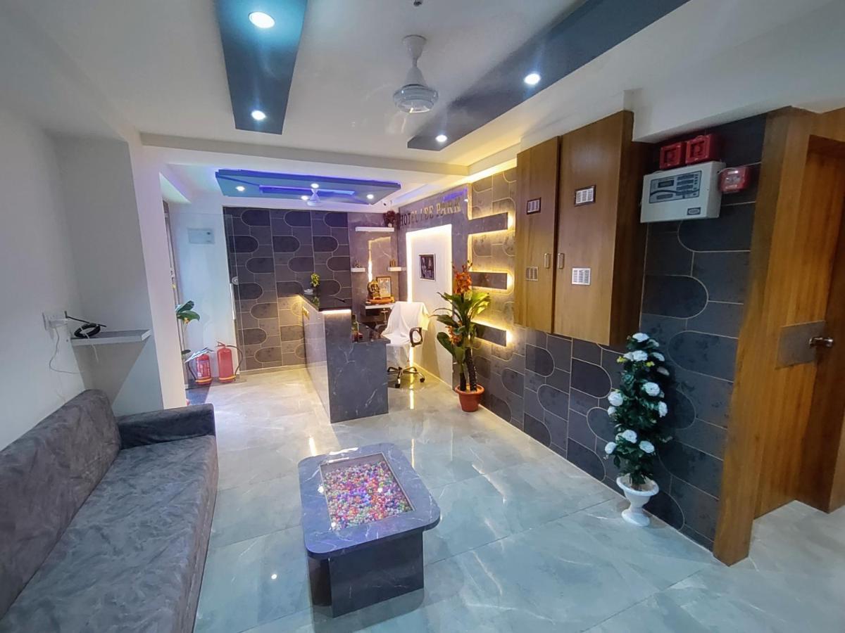 Hotel Lee Park Ахмедабад Экстерьер фото