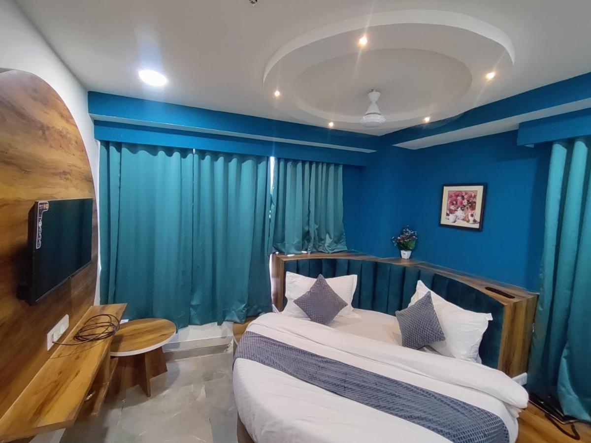 Hotel Lee Park Ахмедабад Экстерьер фото